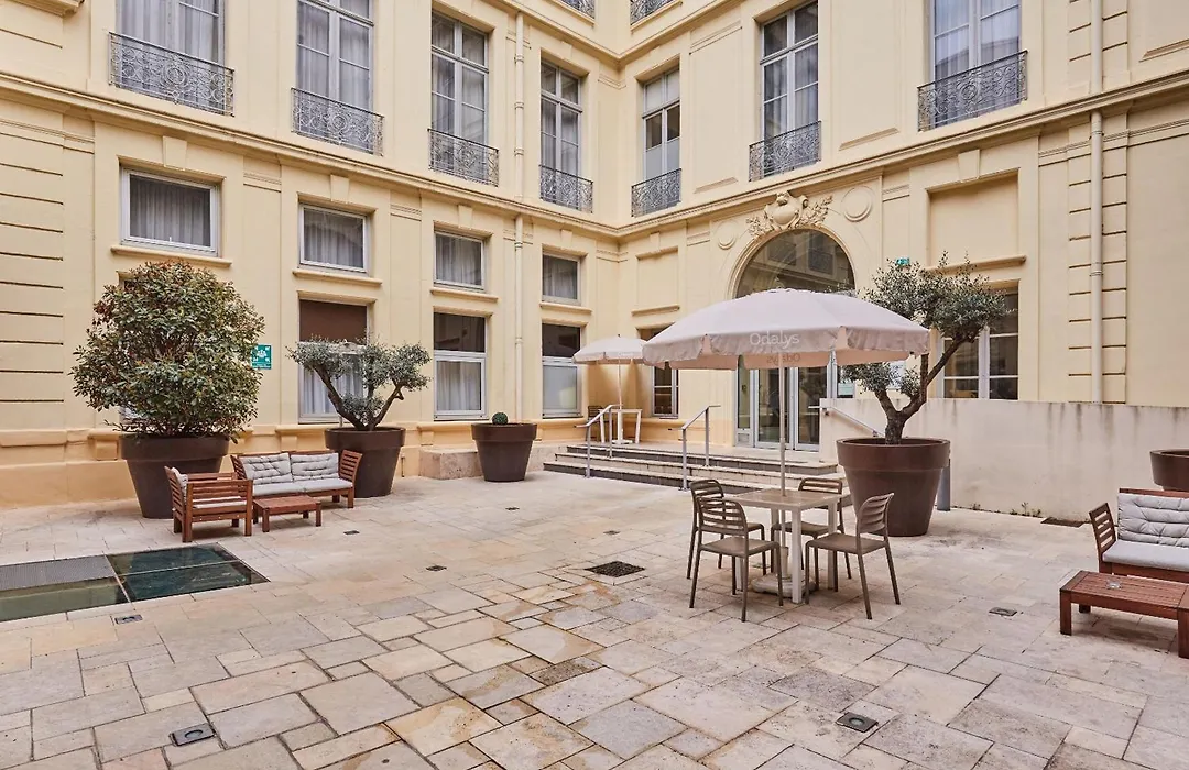 Appart'Hotel Odalys City - Montpellier Centre Gare Saint Roch-1